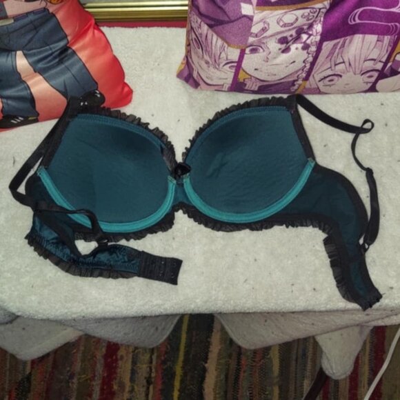 Teal & black polka dot 34c bra with ruffles - Picture 6 of 9